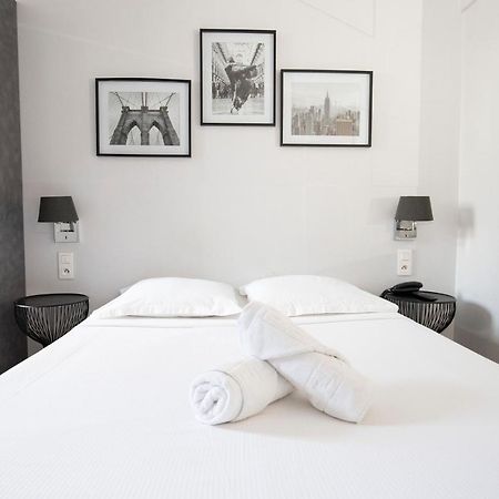 Wink Hotel Juvisy エクステリア 写真