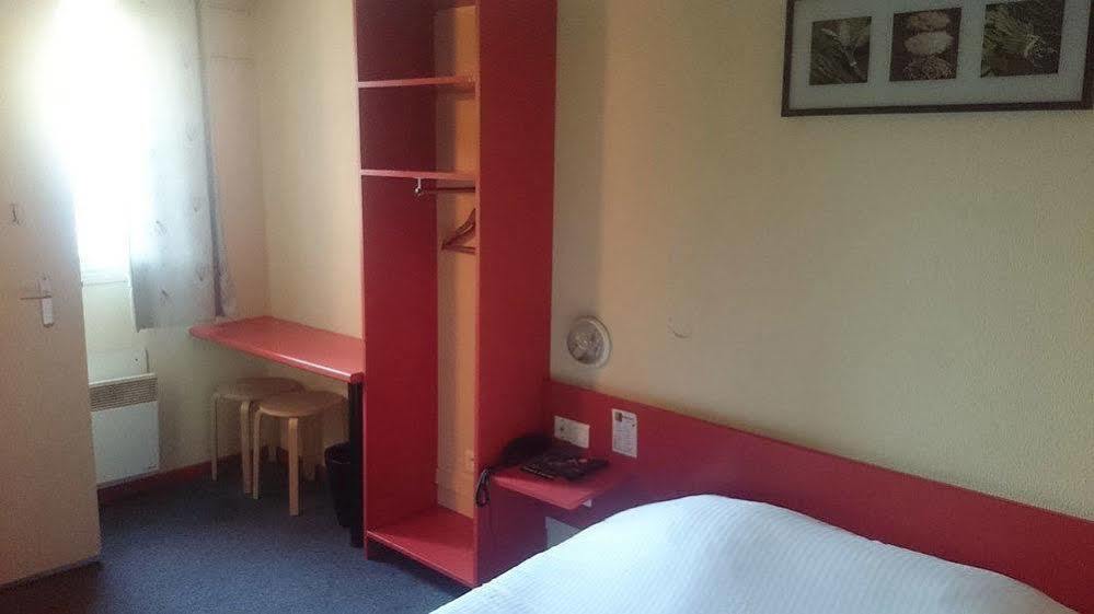 Wink Hotel Juvisy エクステリア 写真