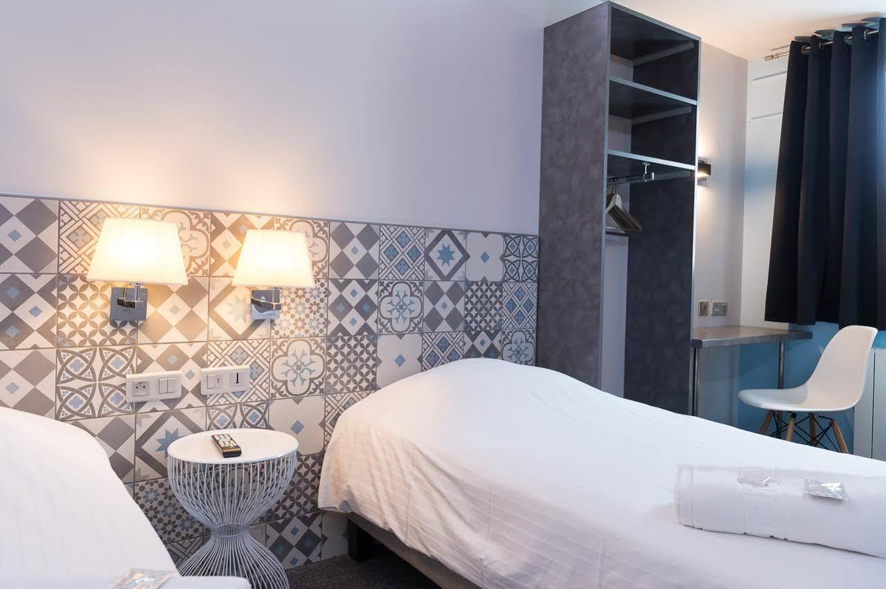 Wink Hotel Juvisy エクステリア 写真